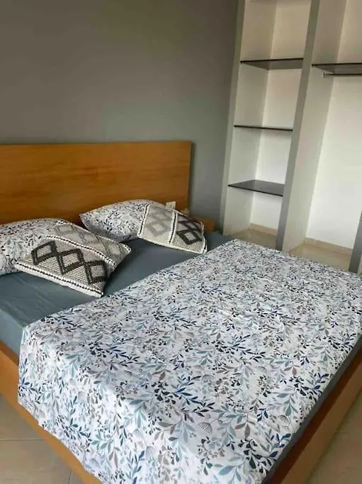 Vlorë Palm Beach - Perfect Location And Sea View.